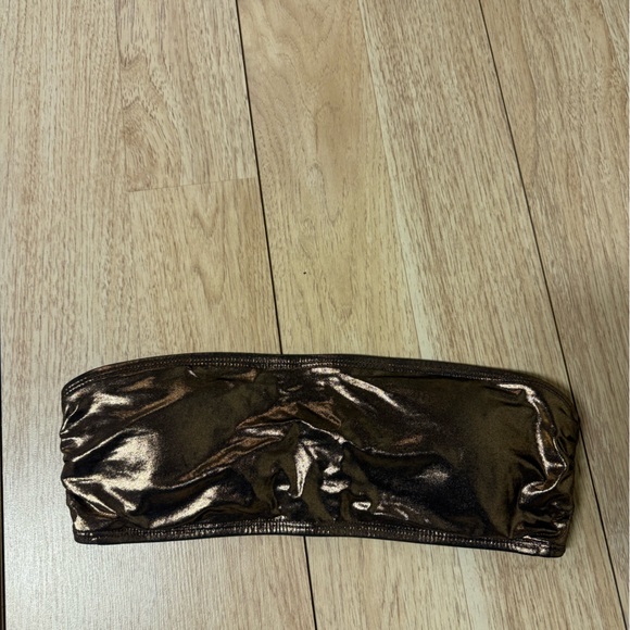 Luxe Other - Luxe Gold Strapless Swimsuit Top